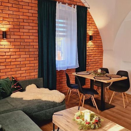 Apartament 174 คาร์ปัตซ์ ภายนอก รูปภาพ