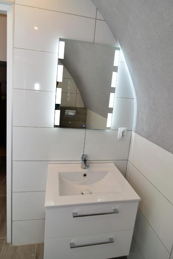 Apartament 174 คาร์ปัตซ์ ภายนอก รูปภาพ